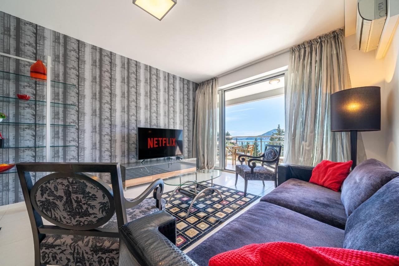 Apartment Sweet Memories Sveti Stefan Exteriör bild