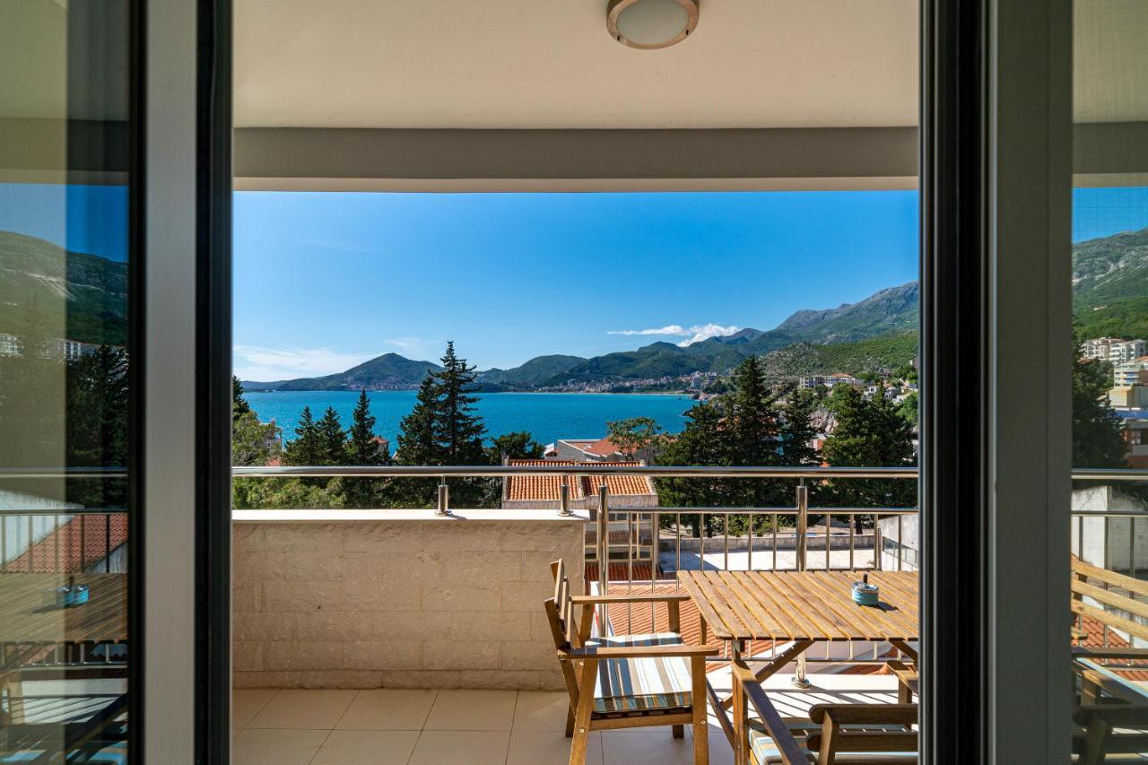 Apartment Sweet Memories Sveti Stefan Exteriör bild