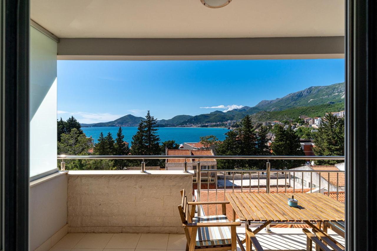 Apartment Sweet Memories Sveti Stefan Exteriör bild