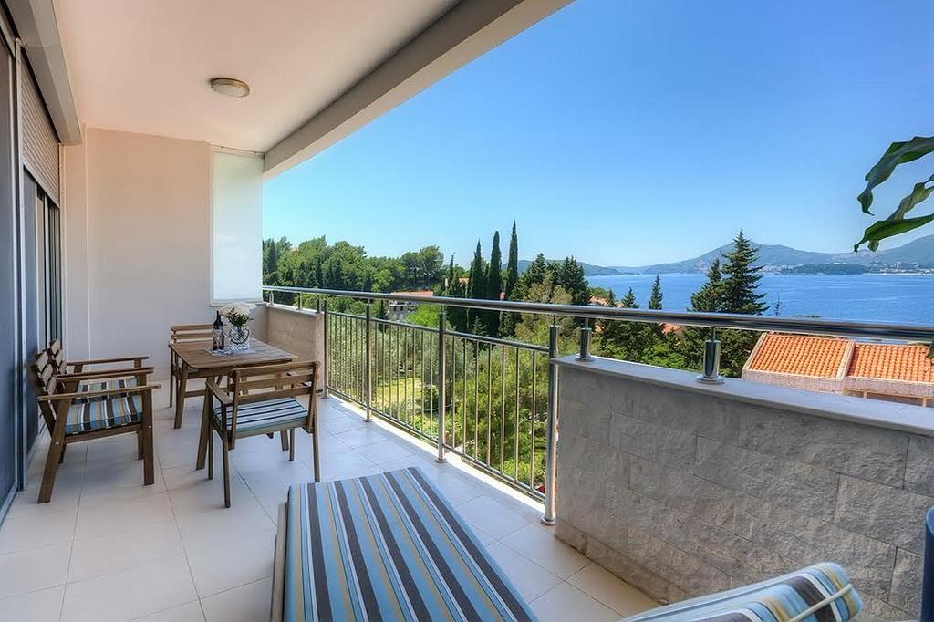 Apartment Sweet Memories Sveti Stefan Exteriör bild