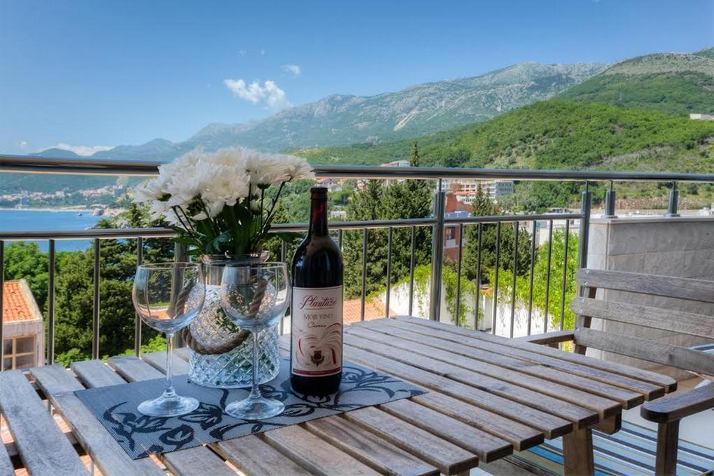 Apartment Sweet Memories Sveti Stefan Exteriör bild